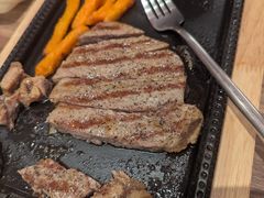 -必胜客(新中纬店)