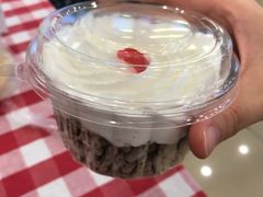-红宝石·鲜奶小方·海派西点房(南丹店)
