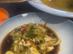 -川流不息·地道川菜·小龙虾(松东路店)