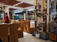 -美味故事特色餐厅(汉阳郭茨口店)