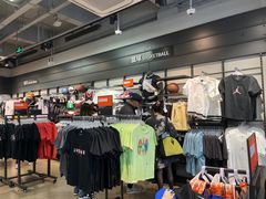 -NIKE上海青浦优选体验店