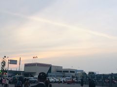 -霍尔果斯国门景区
