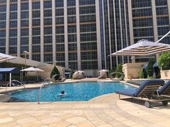 -澳门瑞吉酒店室外泳池