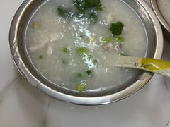-财记鱼粥·肠粉