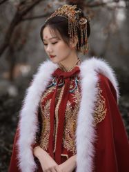 -LAFINE 兰斐婚纱礼服馆