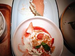 草莓慕斯-阿妮叶李(光谷世界城店)