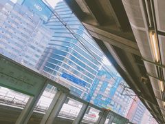 -彩虹村