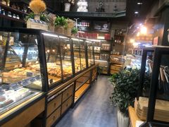 面包甜点陈列柜-FASHION BAKERY法森贝克(新德路店)
