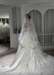 点击看大图 -HANSA韩纱婚纱礼服·龙凤褂·西装设计师集合店