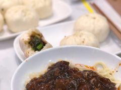 -李与白包子铺(桐梓林店)