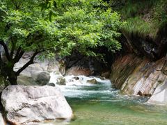-鄣山大峡谷