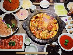 -红九格老火锅(三峡广场店)