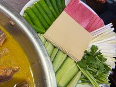 -玺炖·中国铁锅炖(虹桥天街店)