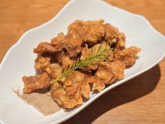 崂山炸肉-吕氏疙瘩汤·新派鲁菜(济南万象城店)