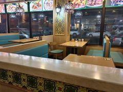 -尕盼舍连锁餐饮大盘鸡拌面王(中和美食街店)