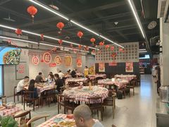 -洪霞餐馆·川菜·鲜货现炒(两江春城店)