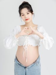 点击看大图 -专注孕妇照亲子照·纪田摄影