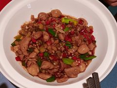 -坛宗剁椒鱼头(河西王府井店)