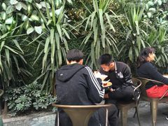 -钟方模白家肥肠粉(春熙店)