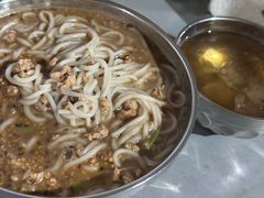 -正宗杨记普洱酸醋米线(总店)