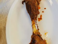 烤羊腿-那达慕蒙古风味酒楼