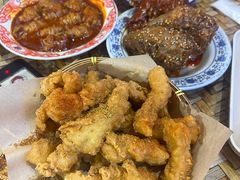 -爆炸头阿姨小四川正宗川味小吃(无任何分店)