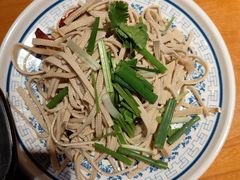 -鸽舞笙平金牌烧鸽子·融合菜(鲁谷店)