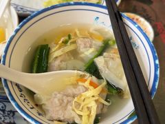 -长人馄饨铺(解放街店)