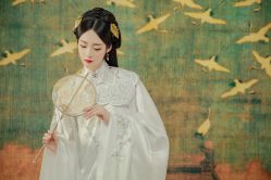 点击看大图 -美云庭古装·格格服汉服·京城旅拍(北京店)