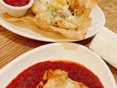 -城市大道红炉披萨烘焙坊