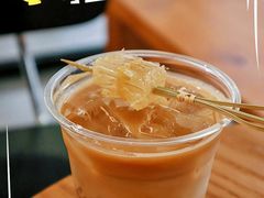 Bee的蜂巢拿铁-LilBee Coffee
