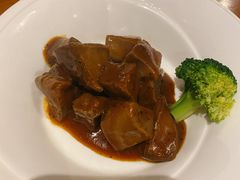 洋风煮牛舌-気楽亭和食料理(气乐亭大世界本店)