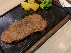 -必胜客(八一店)