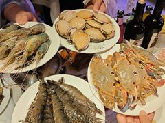 -领鲜活海鲜榴莲自助火锅(东门店)