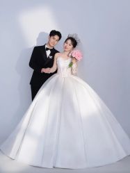 -雅云婚纱摄影工作室旗舰店