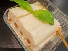 -红东阁东北菜烤肉酒馆(CROSS万象汇店)