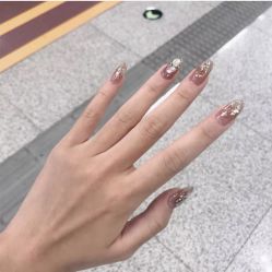 -臣丽纹眉全国连锁