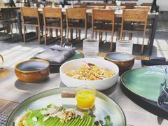 -喜洲吧·江畔老船厂·庭院餐厅(喜临院店)