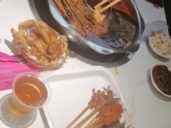 -佰人王串串香火锅(洋珠巷店)