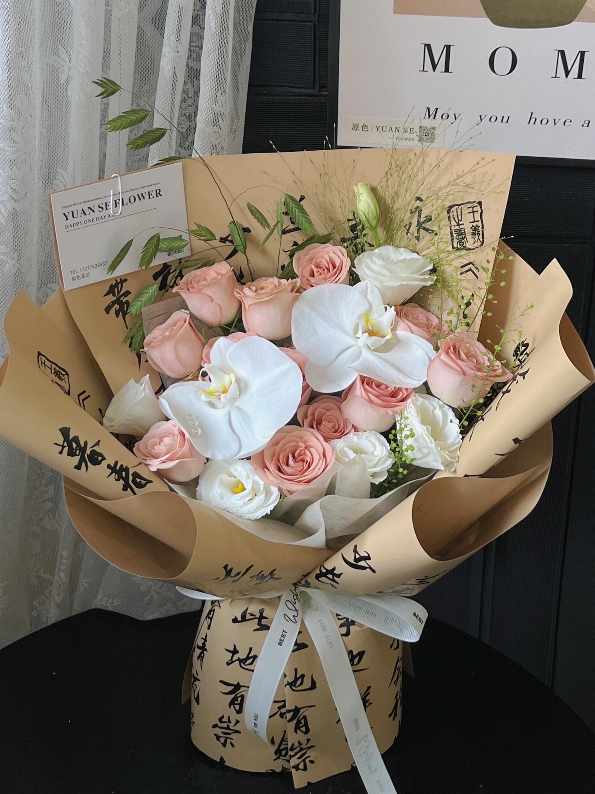 国风氛围感花束 淡雅又知性的美
