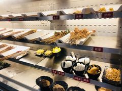 自助取餐区-屋头串串(新街里店)