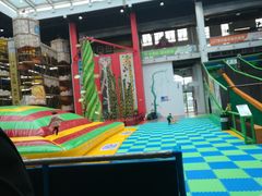 -蒙特利亲子乐园