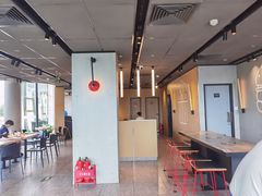 -麦当劳(展览路店)