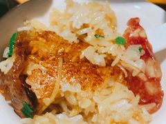 腊肉煲仔饭-周锦记广式餐厅