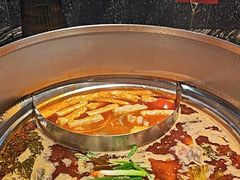 -老船舫·现做活鲜鱼馆(东郊记忆店)