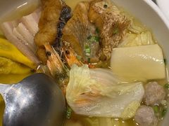 -沪华海鲜大酒楼(南汇店)