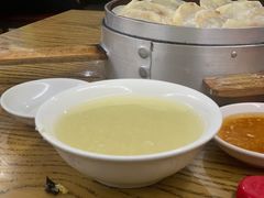 -金城包子牛肉灌汤包(台东四路店)