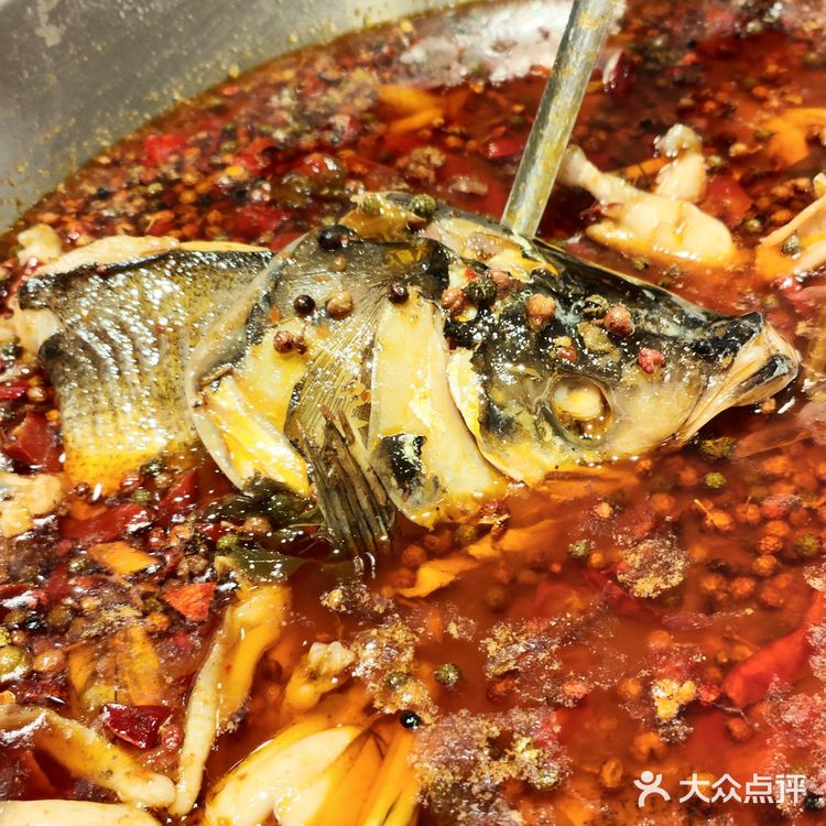 杭州美食丨🌶️牛蛙鱼头锅太过瘾啦