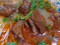 -金杨拉面王小吃面馆·牛三宝面·红烧牛肉粉
