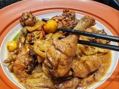 -黄泥岗·地道湖北菜(奥特莱斯店)